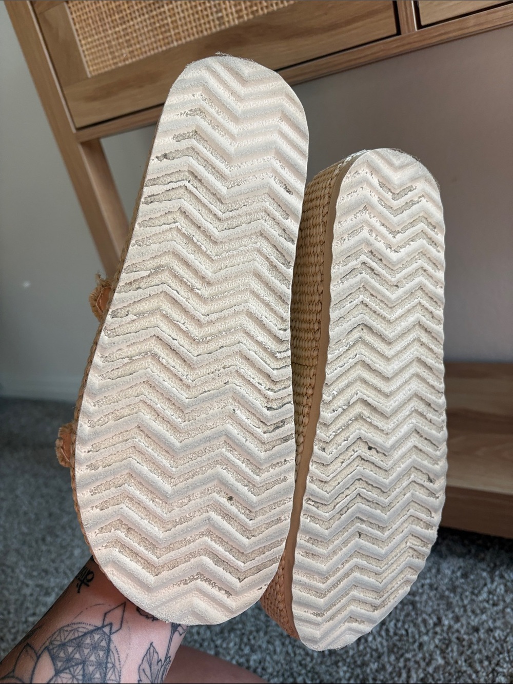Steve Madden Natural Woven Dual Buckle Platform Slides - Picture 4 of 5
